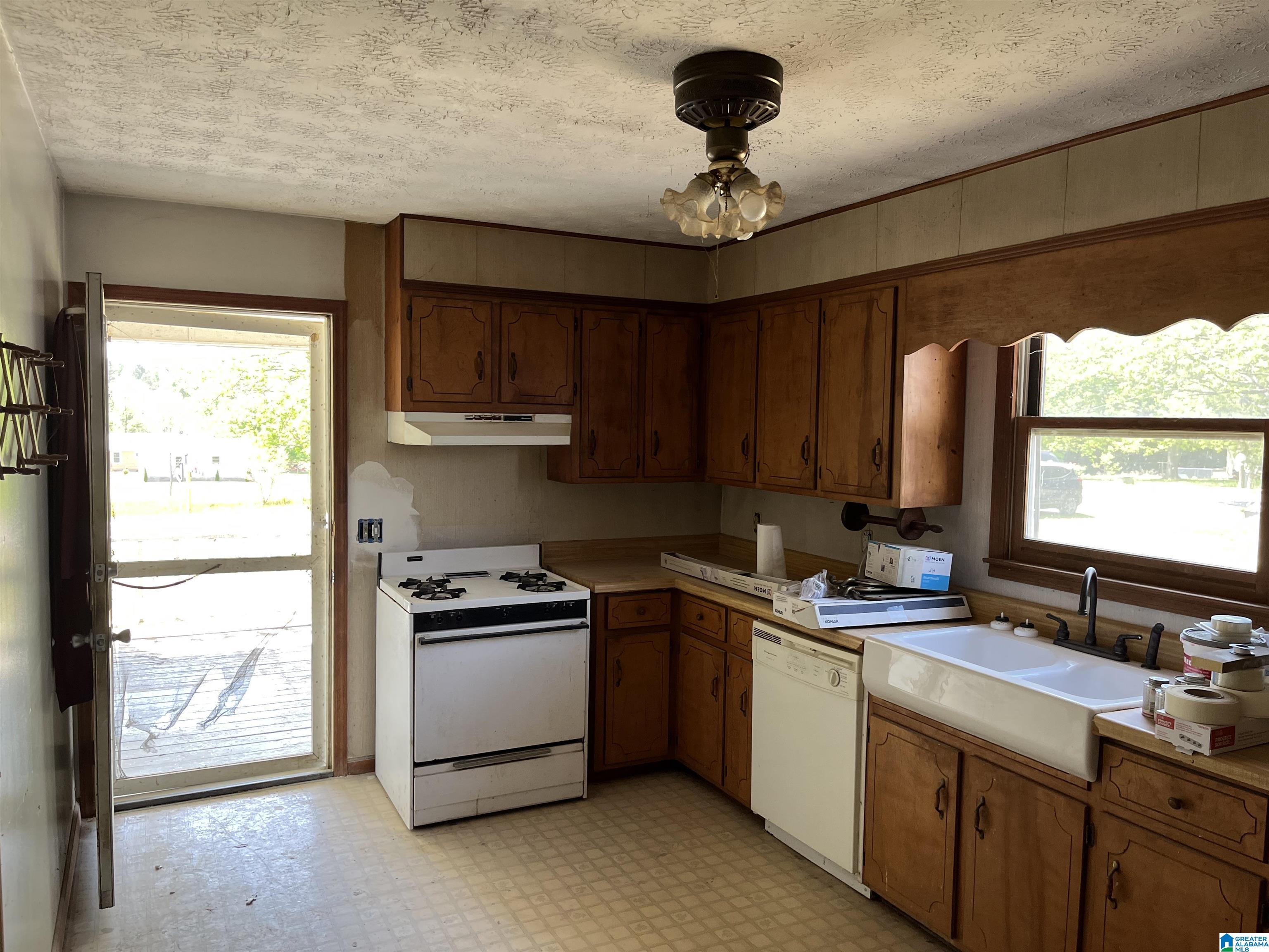 18 Mosley Road Piedmont, AL 36272 - Photo 7 of 50