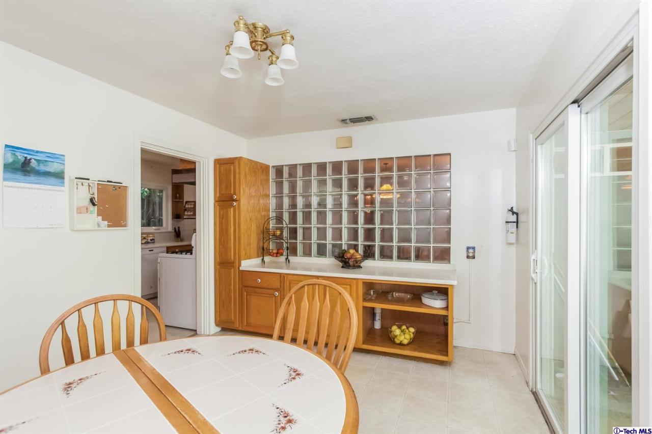 1011 Alta Vista Drive Altadena, CA 91001 - Photo 11 of 32 Additional Photo