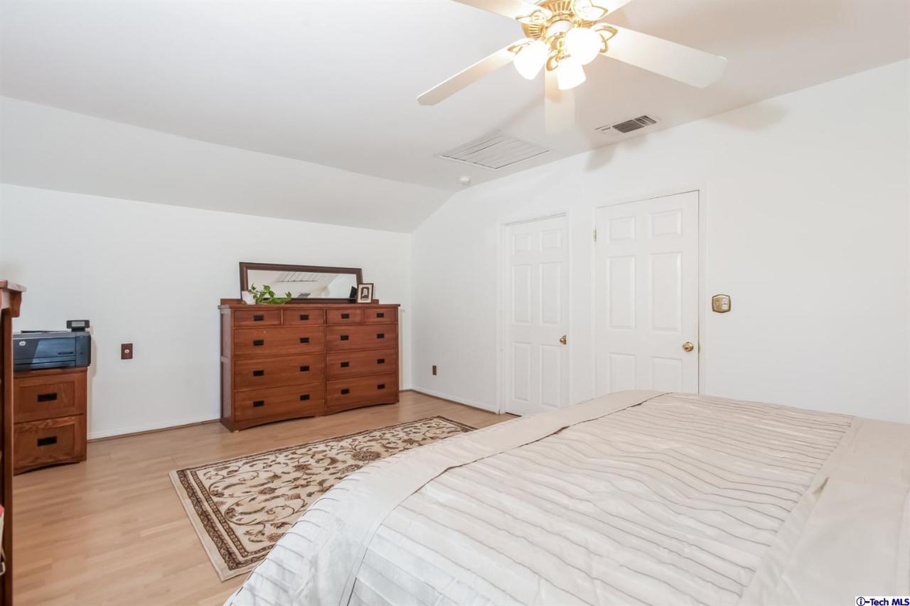 1011 Alta Vista Drive Altadena, CA 91001 - Photo 15 of 32 Additional Photo