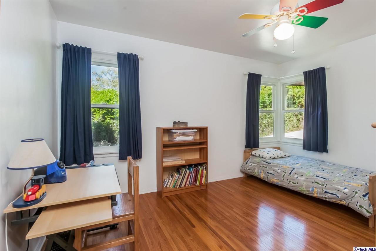 1011 Alta Vista Drive Altadena, CA 91001 - Photo 18 of 32 Additional Photo