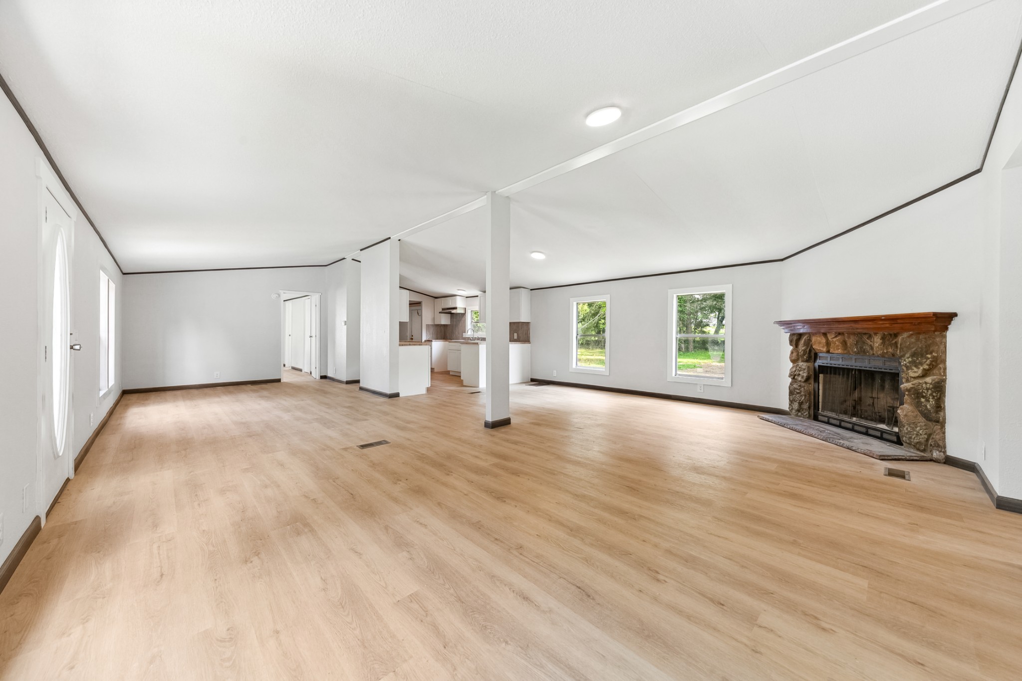 3907 General Lee Road Culleoka, TN 38451 - Photo 3 of 13 Gallery Image 3