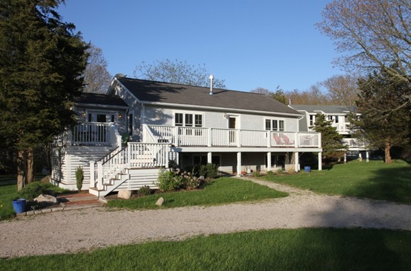 1562 Main Road Westport, MA 02790 - Photo 1 of 30 Gallery Image 1