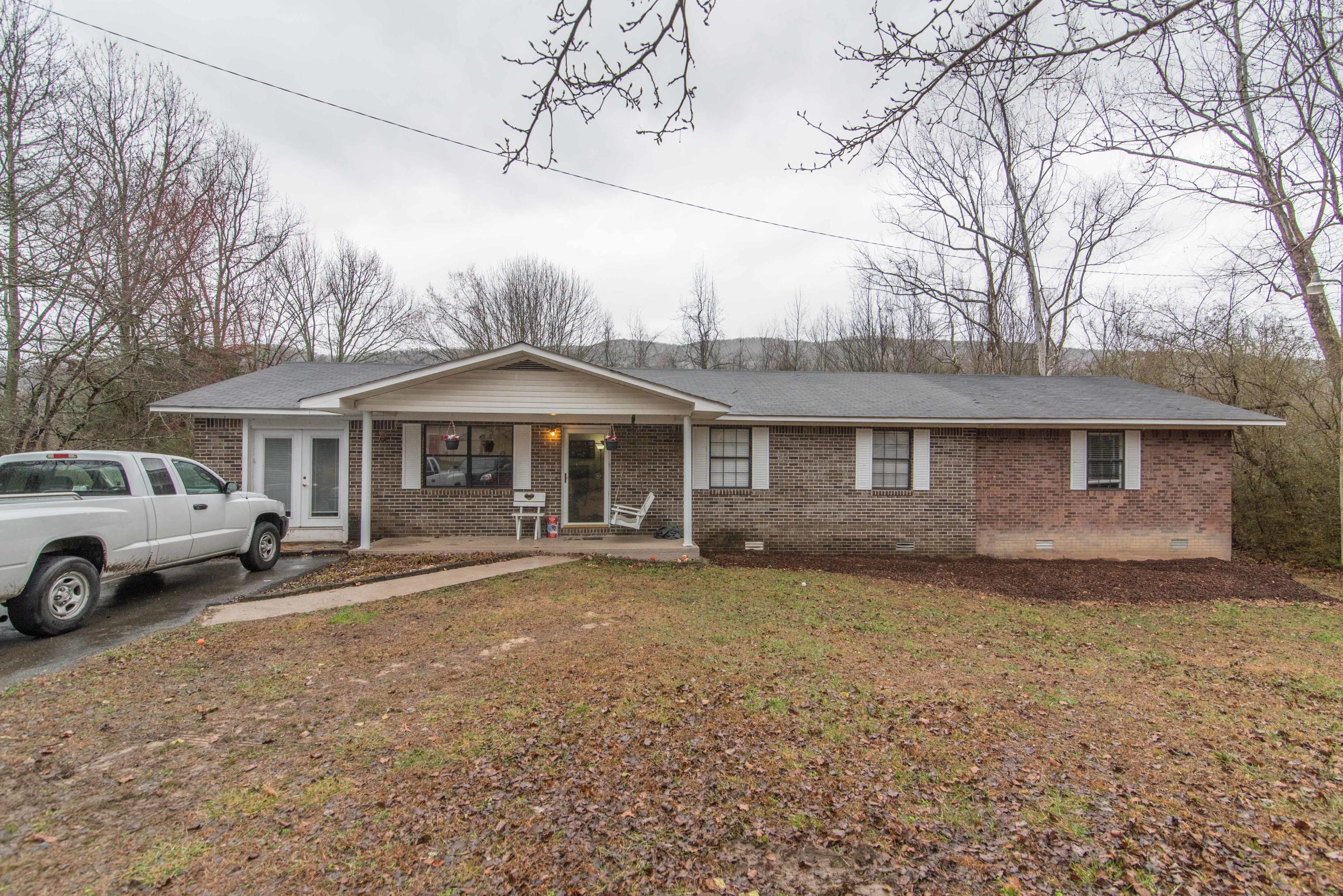 1057 West Valley Road Whitwell, TN 37397 - Photo 1 of 26 1057 W Valley