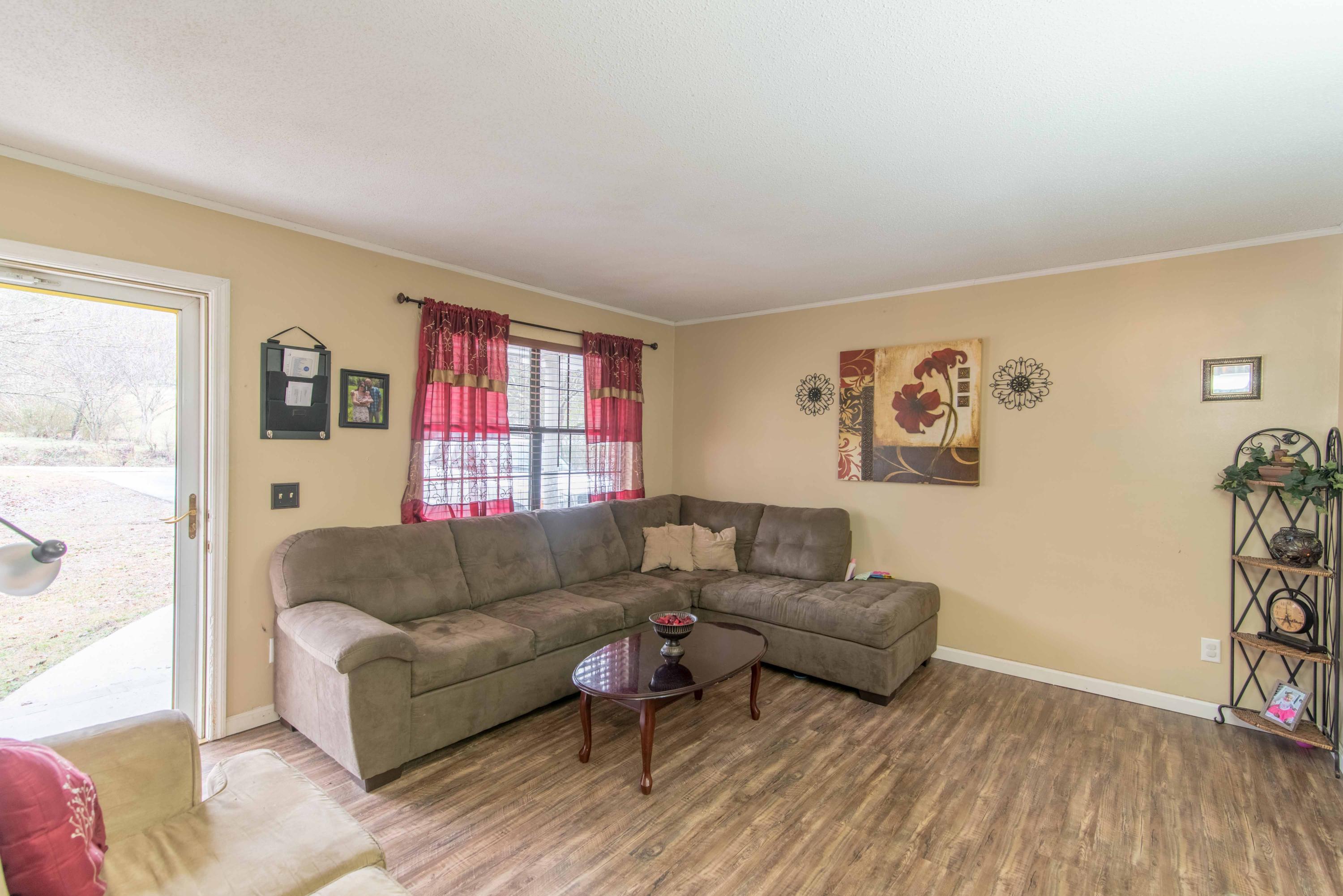 1057 West Valley Road Whitwell, TN 37397 - Photo 2 of 26 1057 W Valley-23