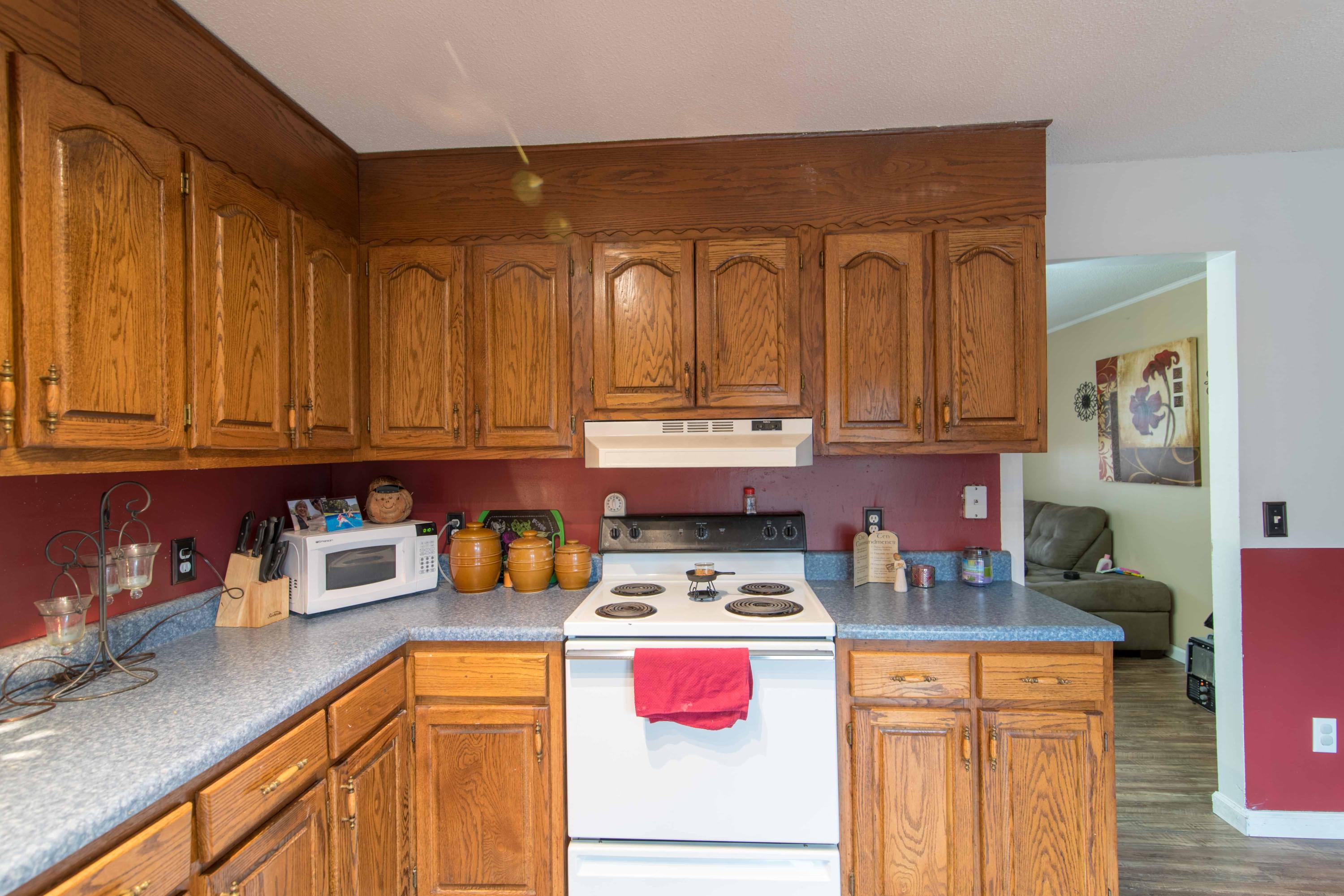 1057 West Valley Road Whitwell, TN 37397 - Photo 5 of 26 1057 W Valley-7