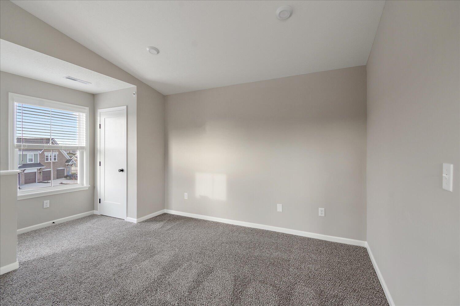 2420 Bella Ridge, Unit 406300 Covington, KY 41017 - Photo 3 of 29 Gallery Image 3