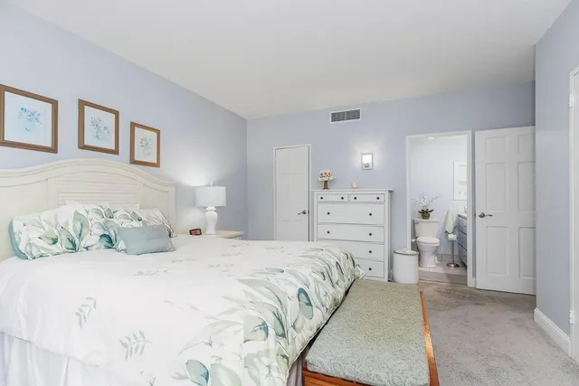 $211,995 | 333 West Meyer Boulevard, Unit 215, Kansas City, MO 64113