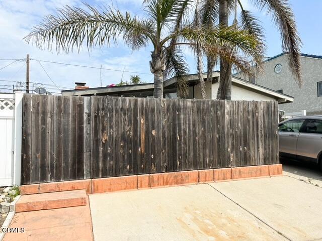 213 Rossmore Drive Oxnard, CA 93035 - Photo 28 of 28 a view of outdoor space with a patio