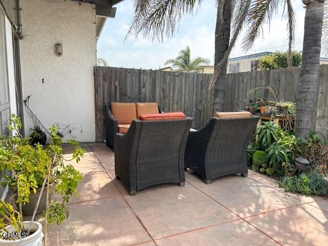 213 Rossmore Drive Oxnard, CA 93035 - Photo 4 of 28 a view of a backyard with a tub