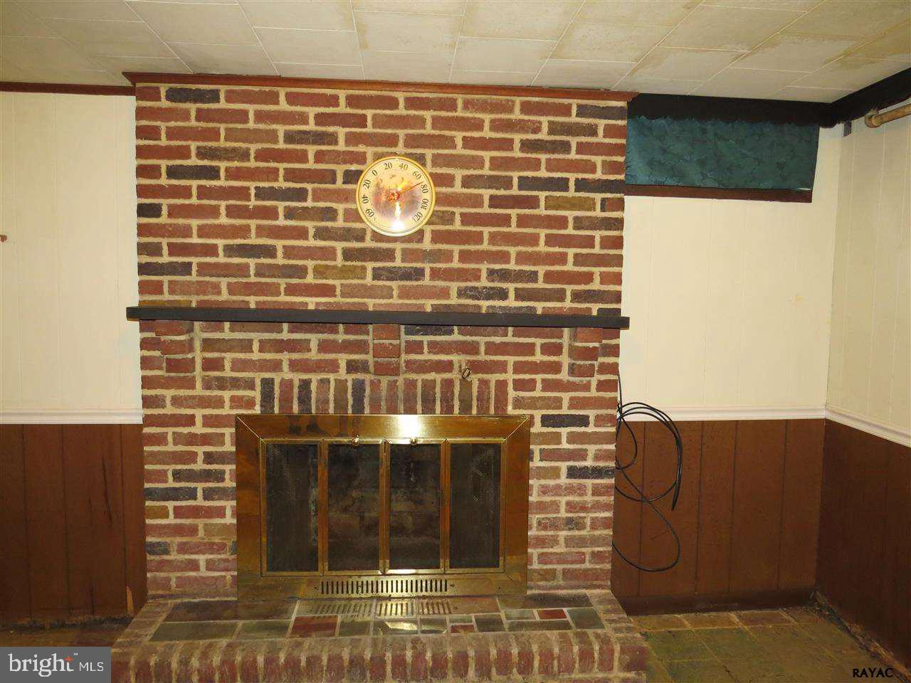 401 Corbin Road York, PA 17403 - Photo 10 of 11
