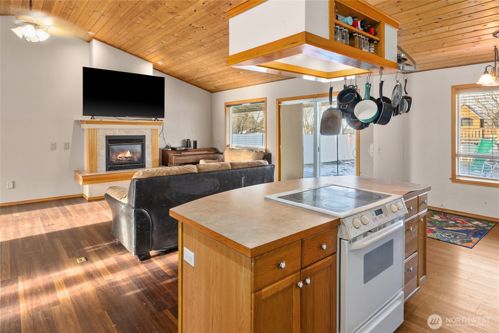 821 Sanders Road Ellensburg, WA 98926 - Photo 10 of 38 Gallery Image 10