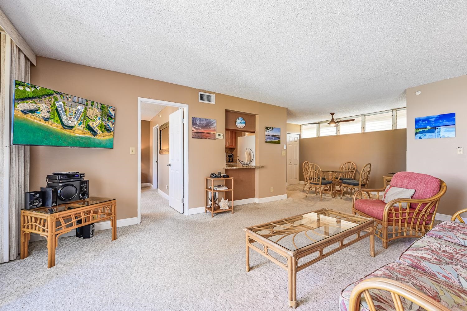 4365 Lower Honoapiilani Road, Unit 314 Lahaina, HI 96761 - Photo 4 of 32 Gallery Image 4