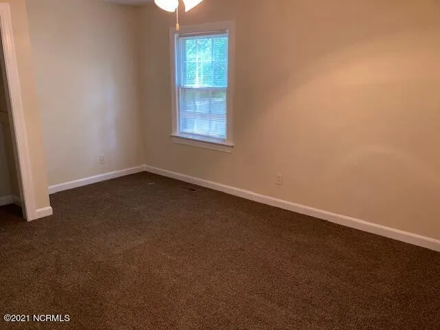 $1,300 | 209 South Meade Street, Greenville, NC 27858