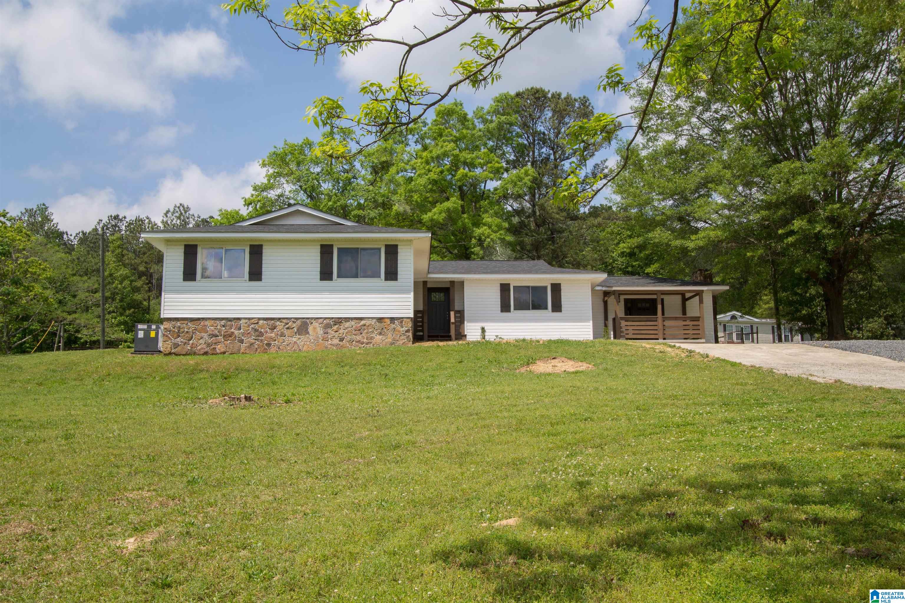 1695 Highway 231 Vincent, AL 35178 - Photo 3 of 59