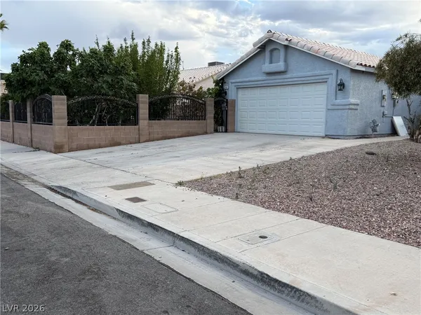 $415,000 | 5033 Crystal Breeze Lane, North Las Vegas, NV 89031