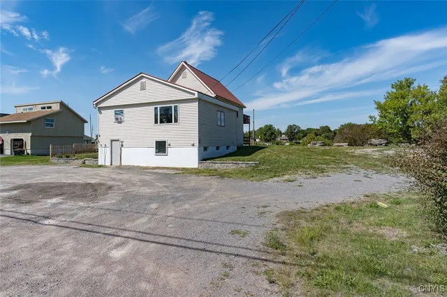 $469,000 | 12093 County Route 125, Chaumont, NY 13622