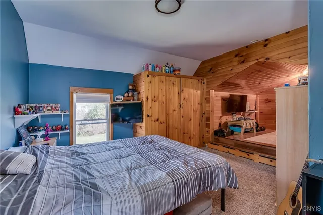 $469,000 | 12093 County Route 125, Chaumont, NY 13622