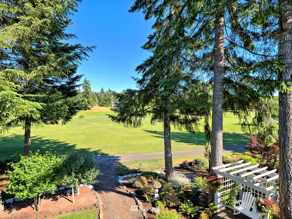 261 East Soderberg Road Allyn, WA 98524 - Photo 19 of 25 Gallery Image 19