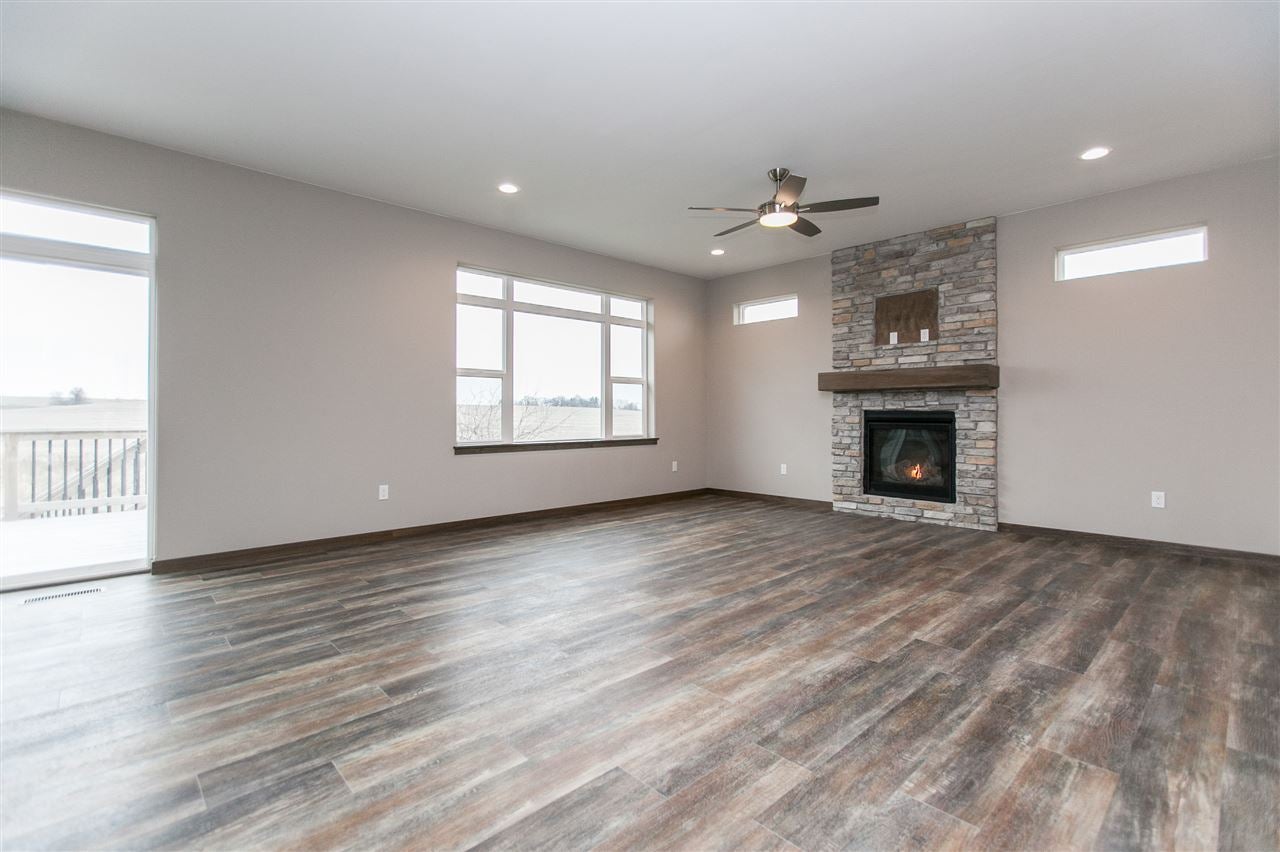 670 Thunder Gulch Road Iowa City, IA 52240 - Photo 9 of 46 Gallery Image 9