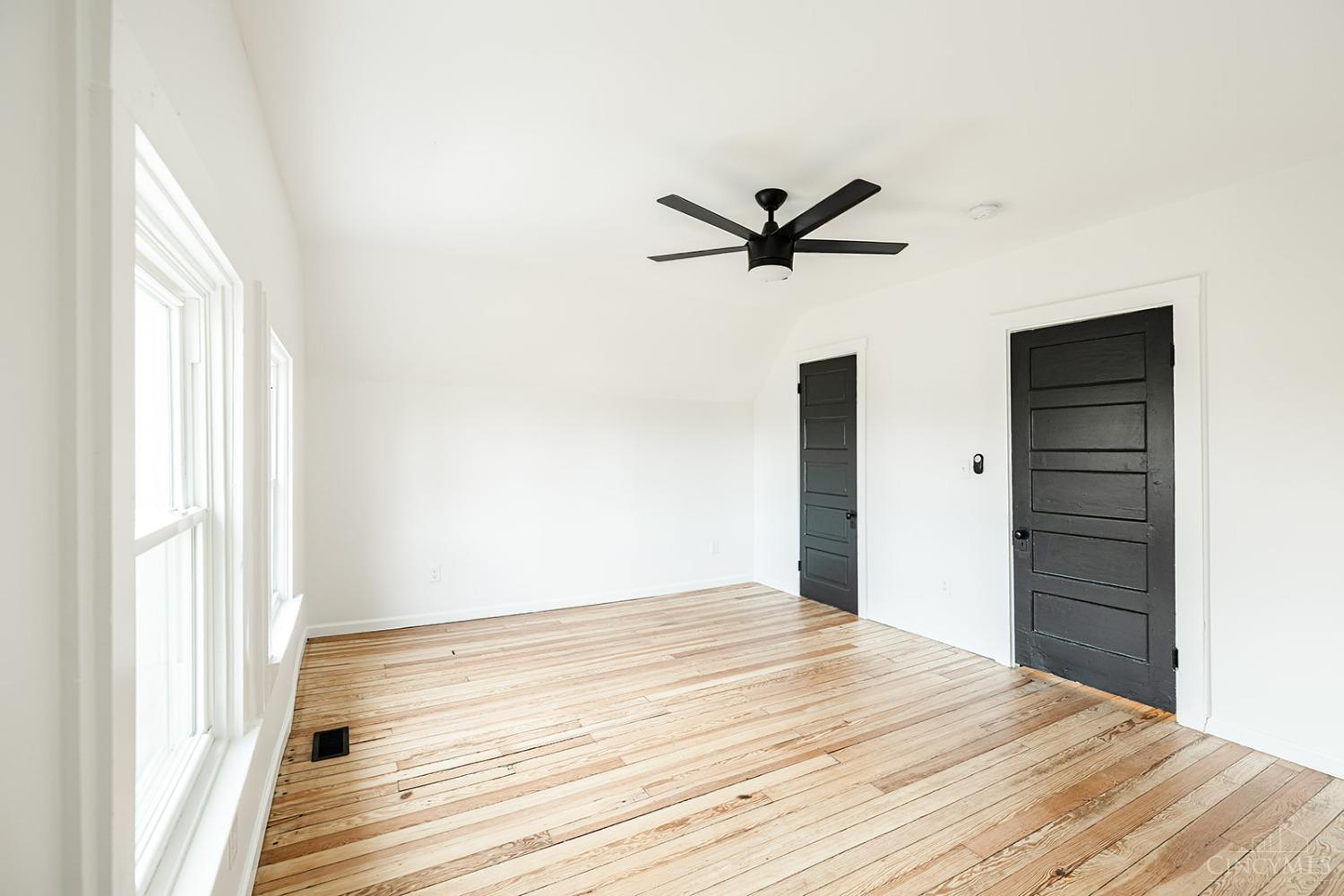 1544 Ruth Avenue Cincinnati, OH 45207 - Photo 38 of 44 Gallery Image 38