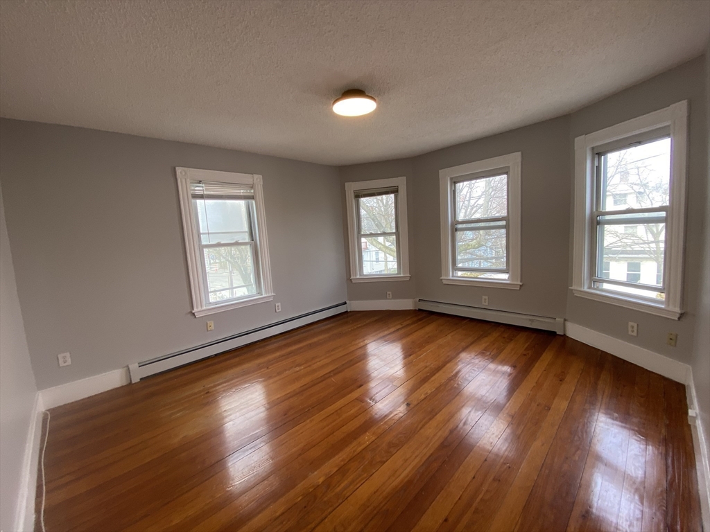 15 Pierce Street, Unit 2 Quincy, MA 02171 - Photo 7 of 7