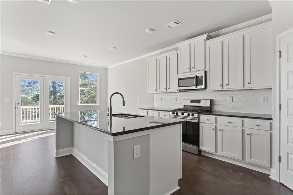 3957 Lockaby Way Lawrenceville, GA 30044 - Photo 6 of 18