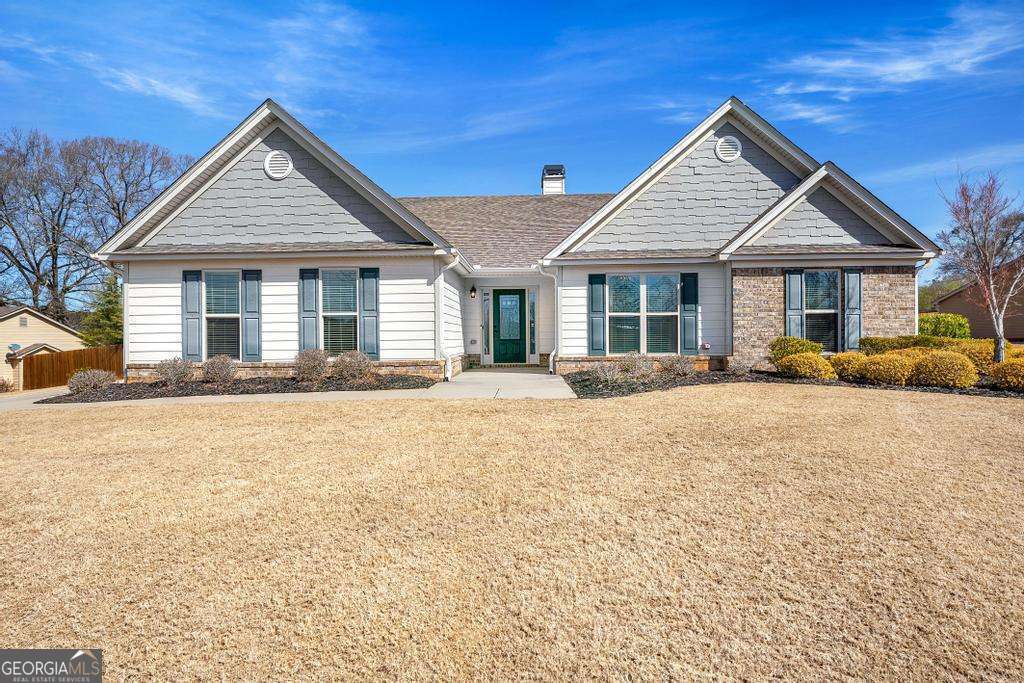 472 Logans Way Hoschton, GA 30548 - Photo 1 of 1