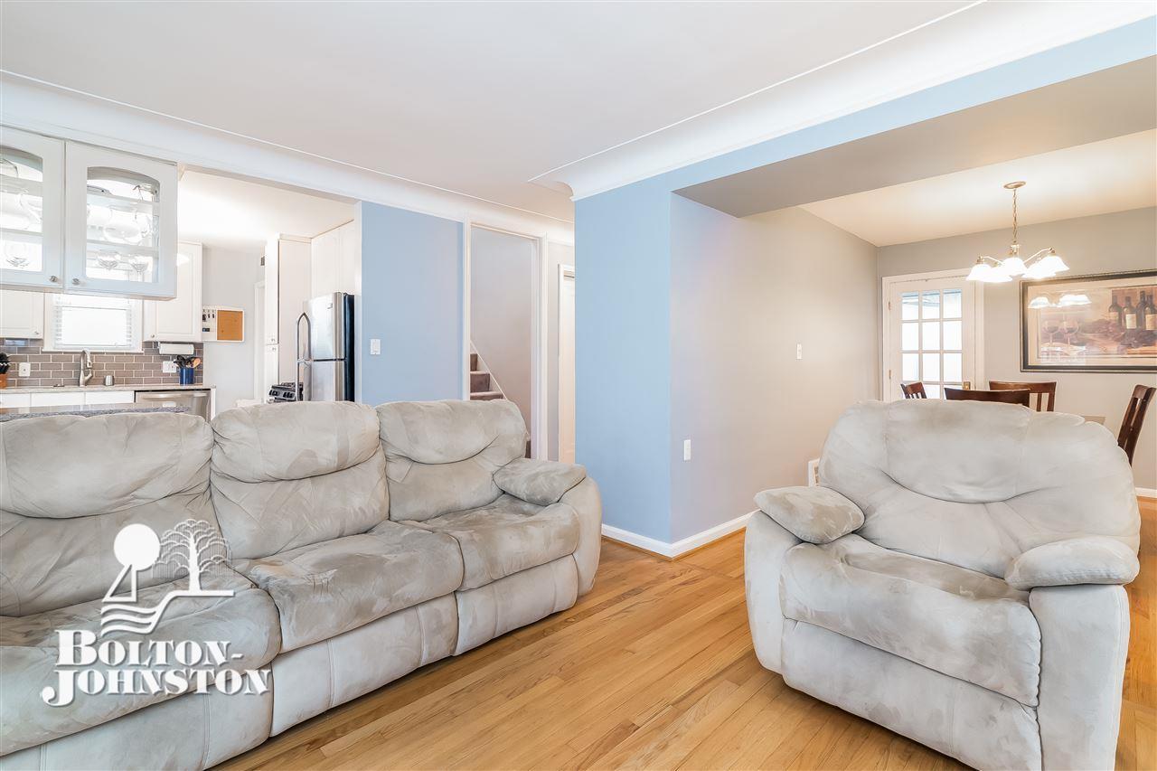 3338 Harding Street Dearborn, MI 48124 - Photo 6 of 26 31368006-5.JPG