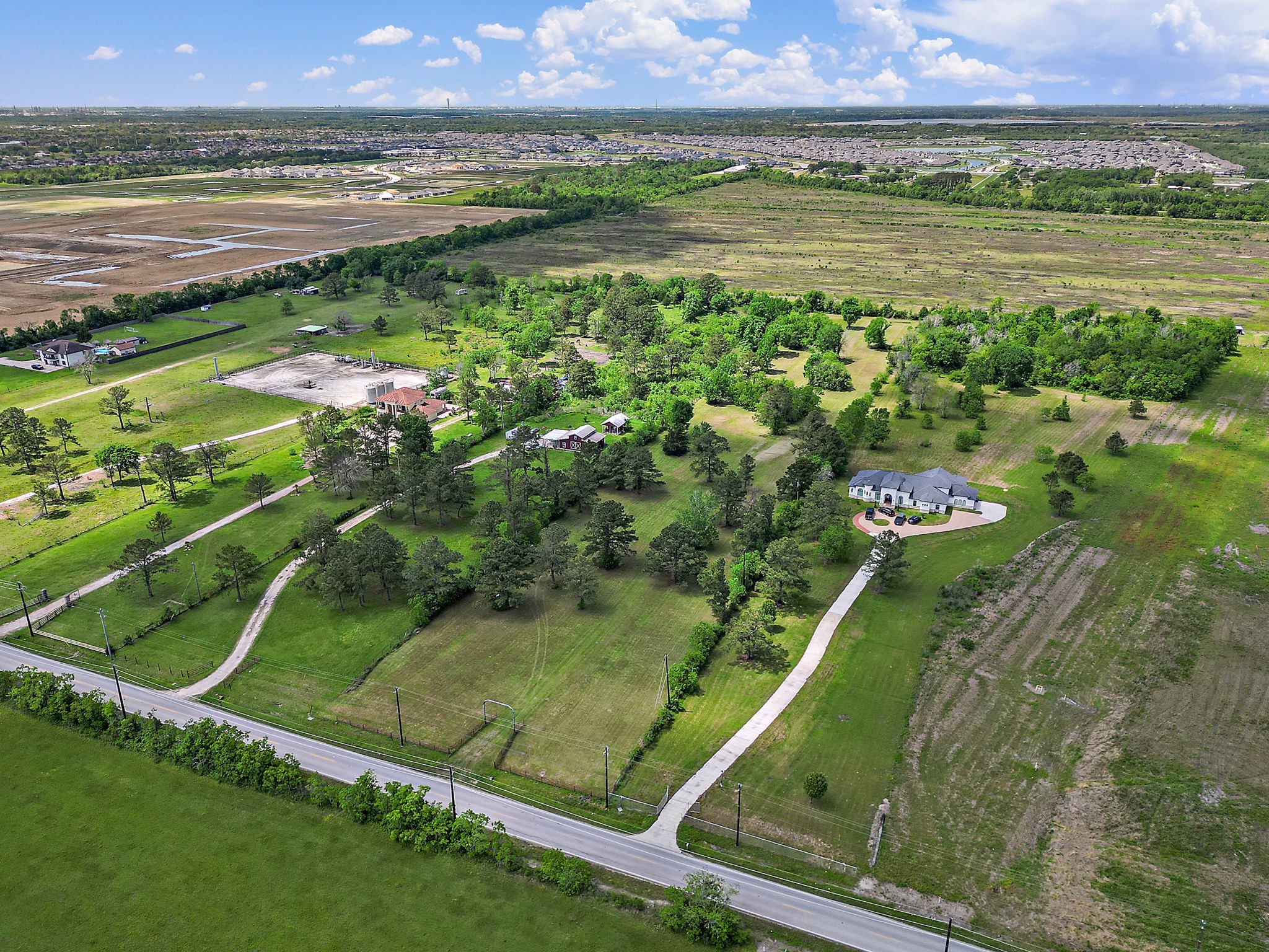 9915 North Main Street Baytown, TX 77521 - Photo 3 of 17 a view of a city