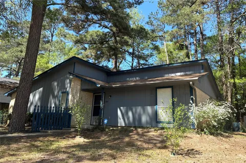 a front view of house with yard