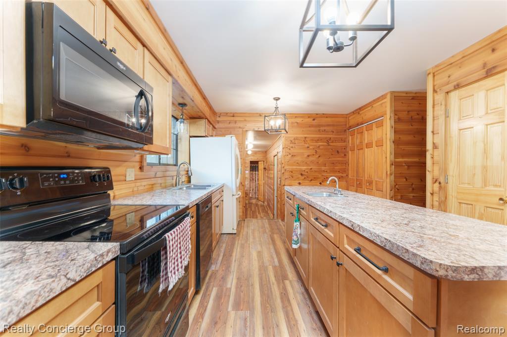 9225 Faussett Road Fenton, MI 48430 - Photo 23 of 61 Gallery Image 23