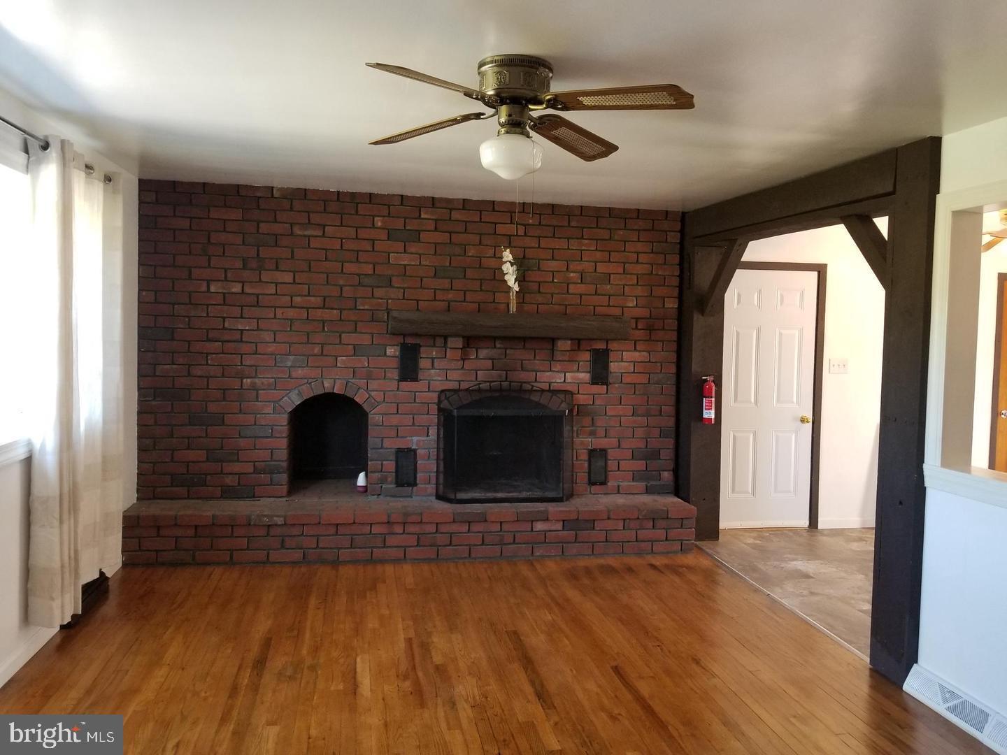 2030 Scheetzs Church Road Quakertown, PA 18951 - Photo 12 of 37 wood burning fire place