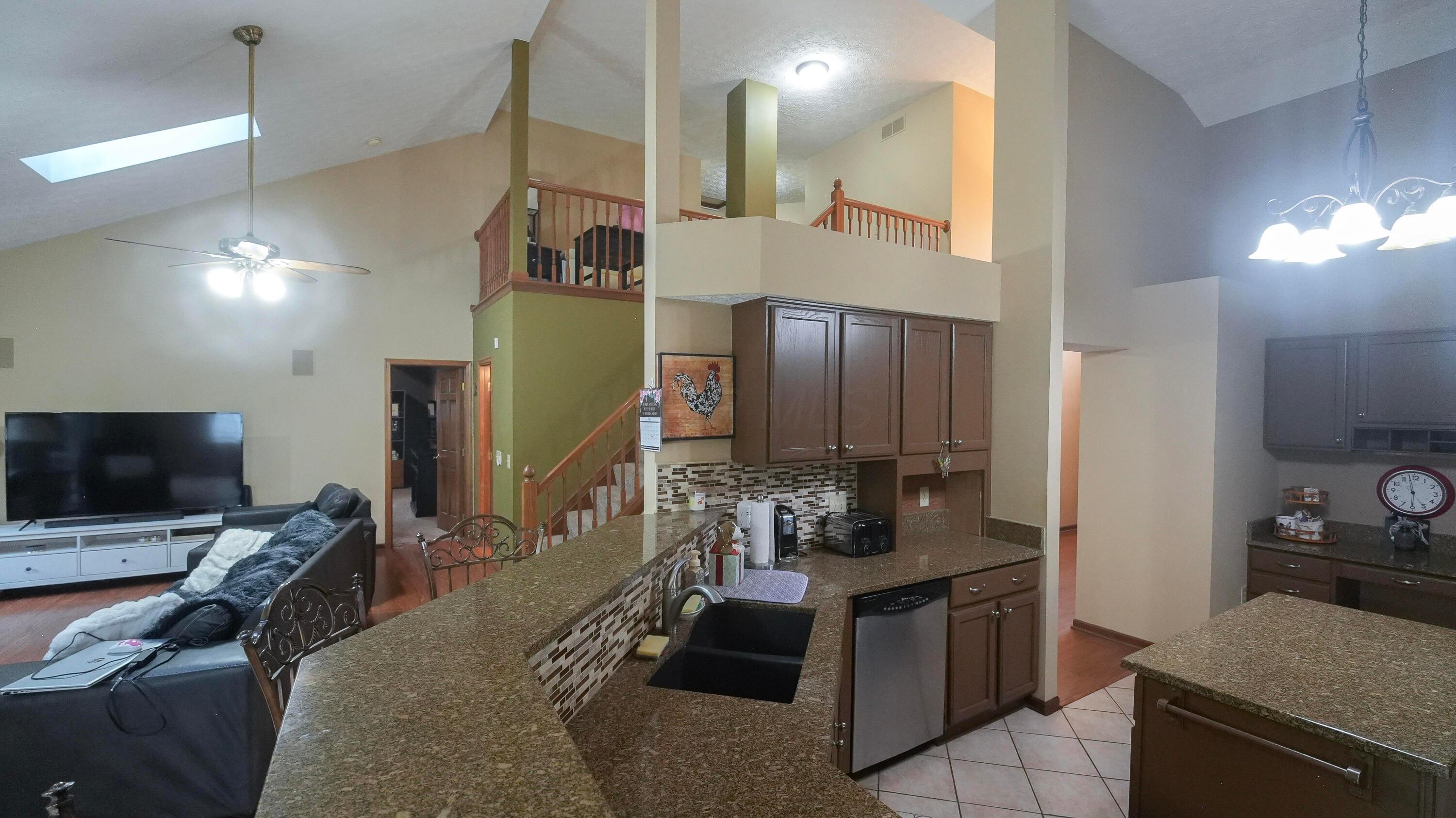 3612 Mariners Way Lewis Center, OH 43035 - Photo 24 of 51