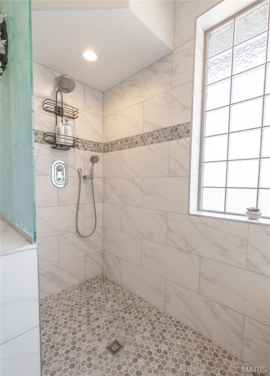 674 Lazy Days Road Osage Beach, MO 65065 - Photo 17 of 71