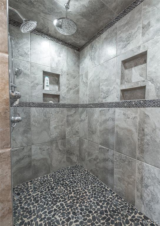 674 Lazy Days Road Osage Beach, MO 65065 - Photo 37 of 71