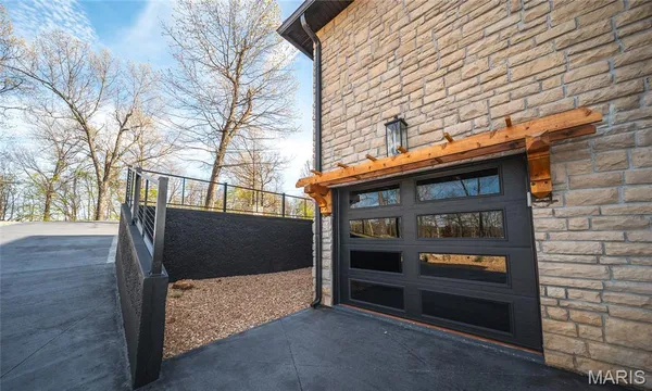 $840,000 | 674 Lazy Days Road, Osage Beach, MO 65065