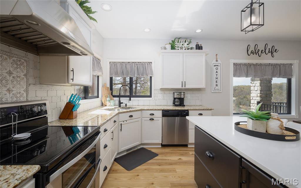 674 Lazy Days Road Osage Beach, MO 65065 - Photo 10 of 71