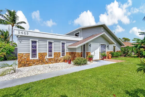 $750,000 | 2469 Sun Up Lane, Lake Worth, FL 33462