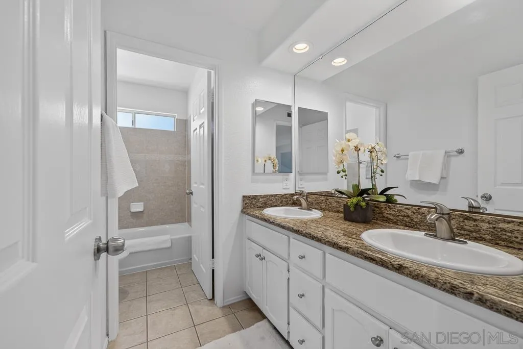 13887 Carriage Road Poway, CA 92064 - Photo 38 of 54