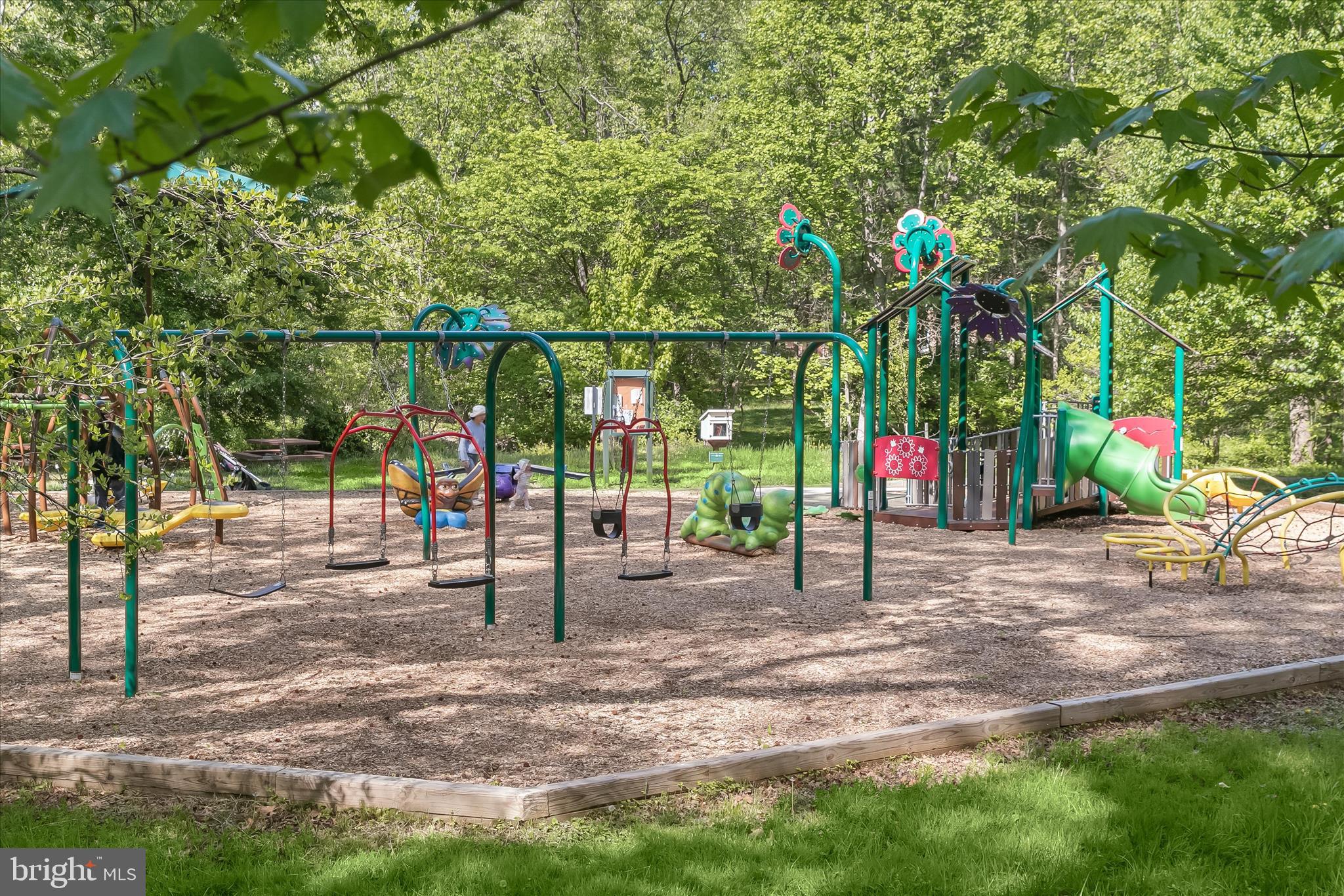 4014 Tennyson Road University Park, MD 20782 - Photo 38 of 52 Community