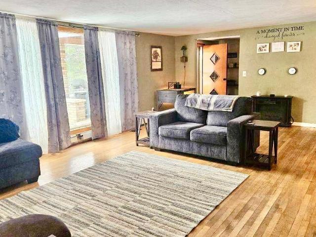 2867 Cobham Park Road Warren, PA 16365 - Photo 9 of 46 Gallery Image 9