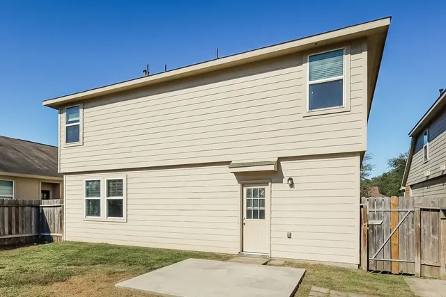 $2,050 | 2818 Mesquite Ridge Drive, Houston, TX 77073