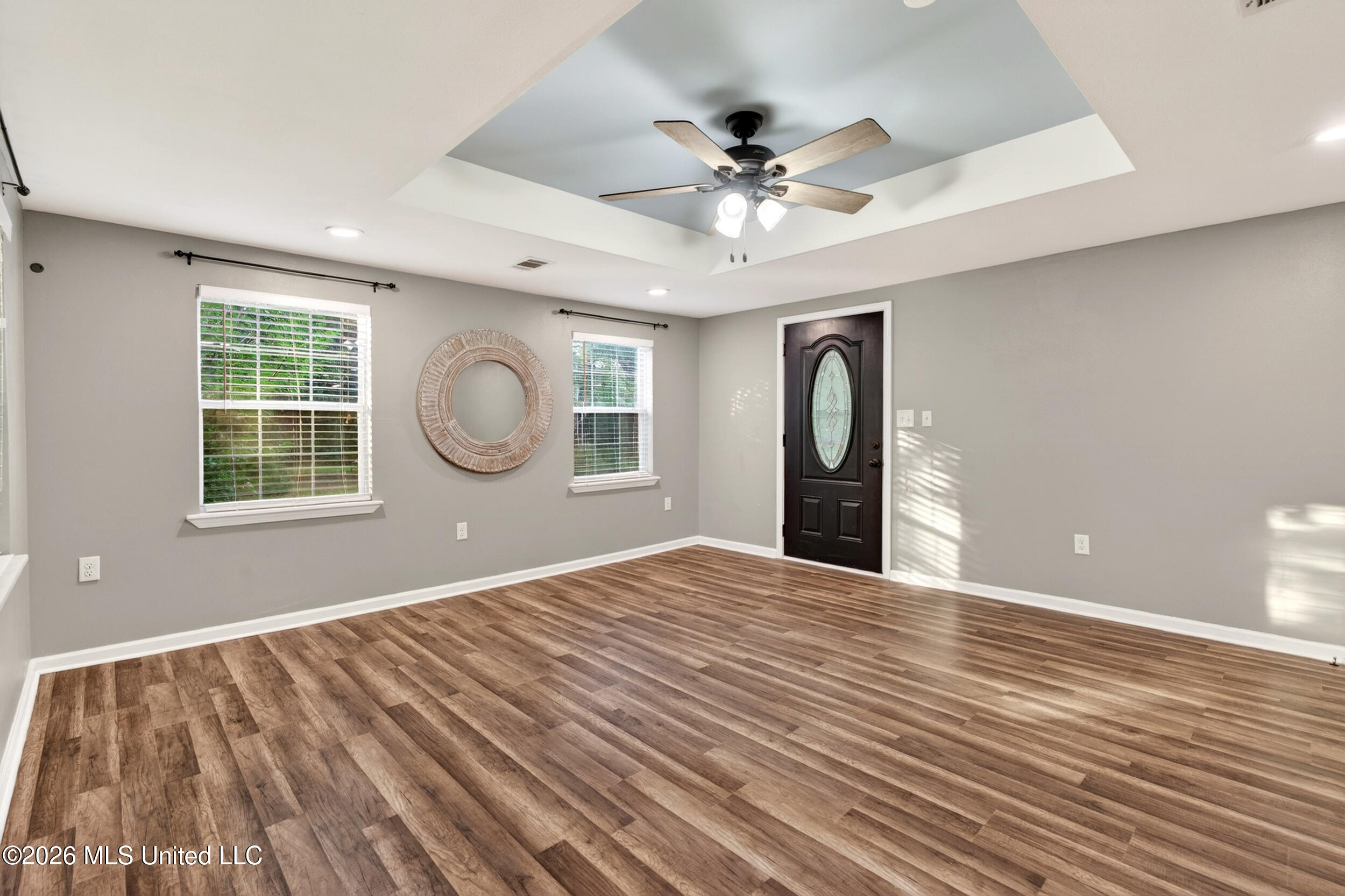 18 Gale Davis Road Lumberton, MS 39455 - Photo 13 of 67 13_13_livingroom