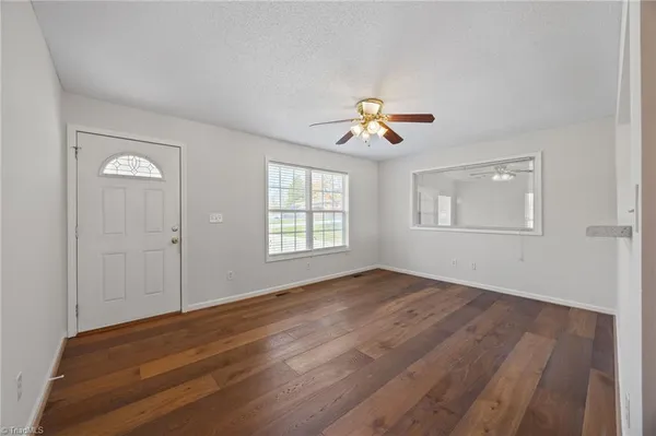 $299,000 | 301 Cloverdale Drive, Archdale, NC 27263