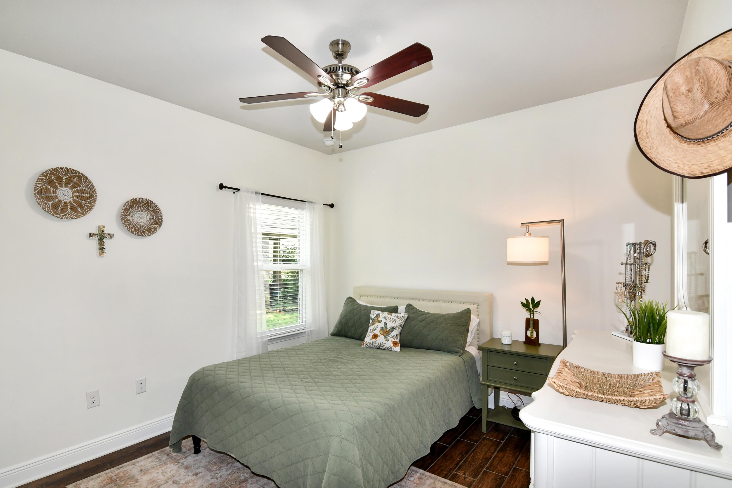 97 Dickens Drive Freeport, FL 32439 - Photo 25 of 48 DSC_2492