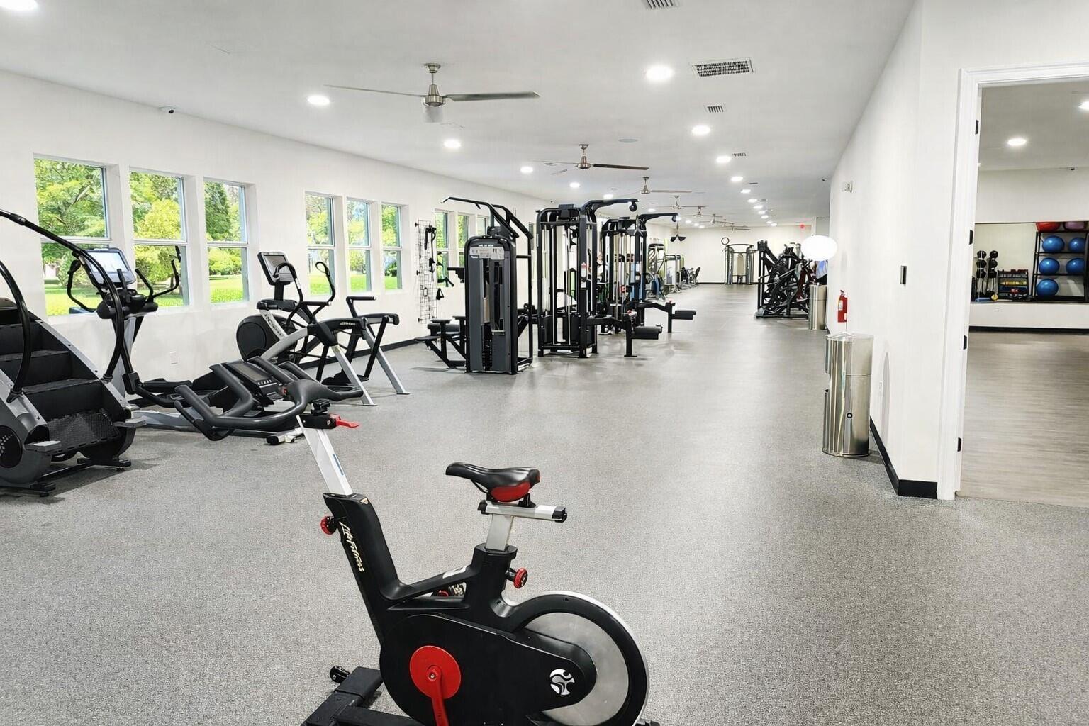 97 Dickens Drive Freeport, FL 32439 - Photo 39 of 48 HB Gym
