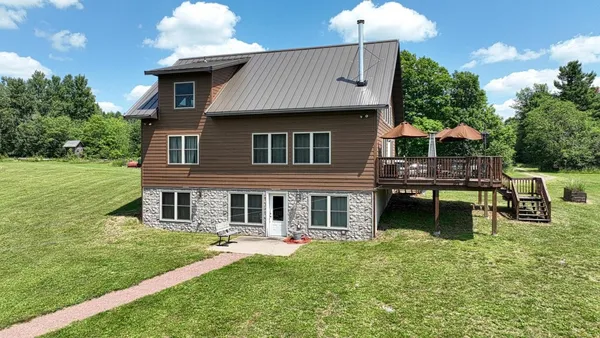 $890,000 | 75500 Joe Rein Road, Glidden, WI 54527