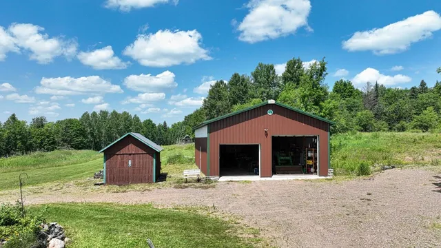 $950,000 | 75500 Joe Rein Road, Glidden, WI 54527