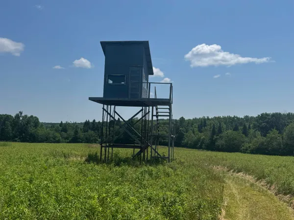 $890,000 | 75500 Joe Rein Road, Glidden, WI 54527