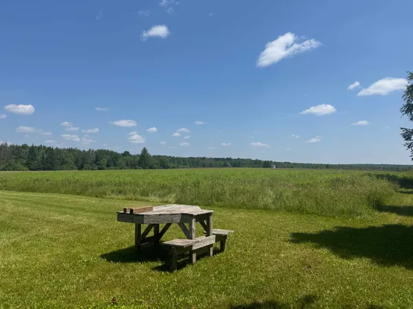 $890,000 | 75500 Joe Rein Road, Glidden, WI 54527